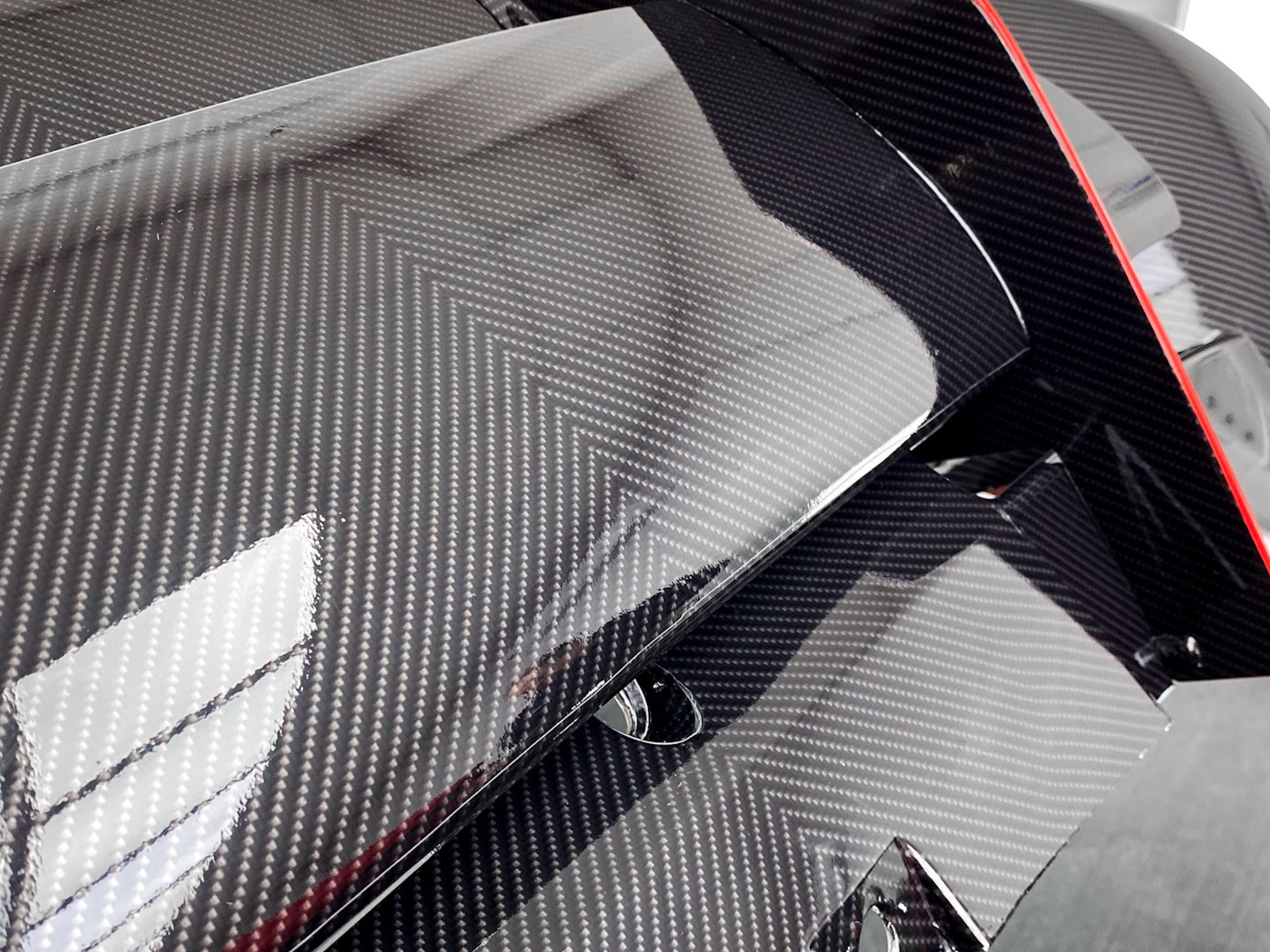 WRPD. Mirrored (Length) Twill Weave Black Carbon Fibre Vinyl Wrap